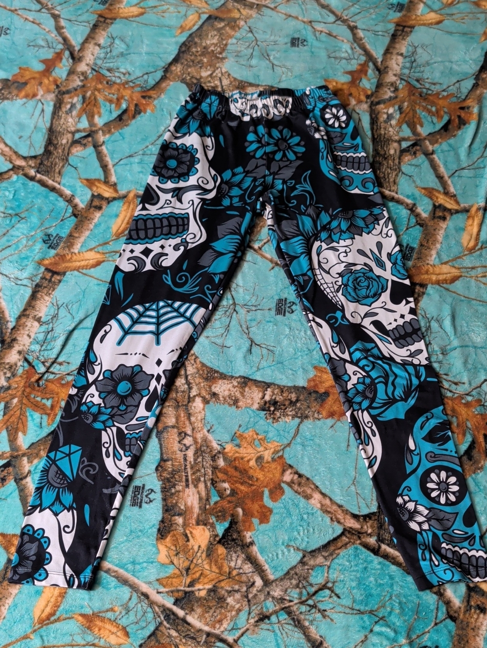 Girls' Teal and Black Sugar Skull Leggings - Kids Bottoms